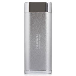 nuoku诺酷双USB移动电源 5200毫安银色版手机电池评测